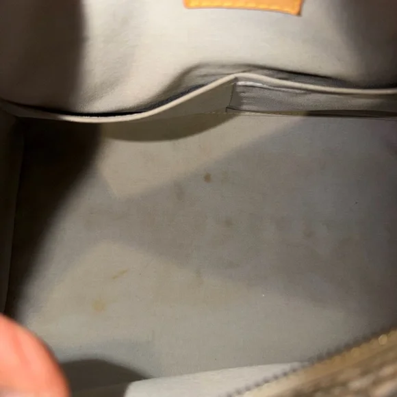 Authentic LOUIS VUITTON Monogram Miroir Speedy 30 Silver. - Picture 14 of 16